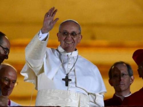 Papa blagoslovio udruženje egzorcista od 250 svećenika iz 30 zemalja