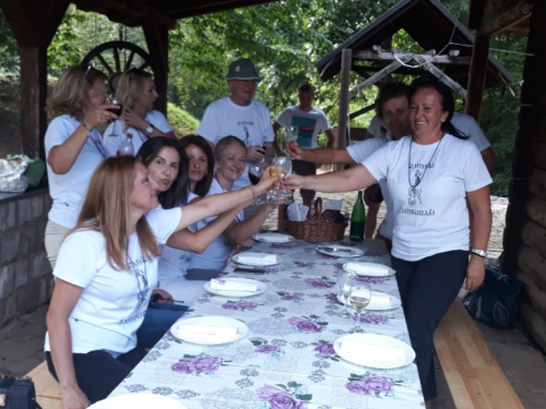 FOTO/VIDEO: Nekadašnji Ramski tamburaši organizirali druženje u Rami