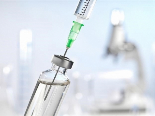 Austrija: Liječnica davala cjepivo ljudima istom iglom