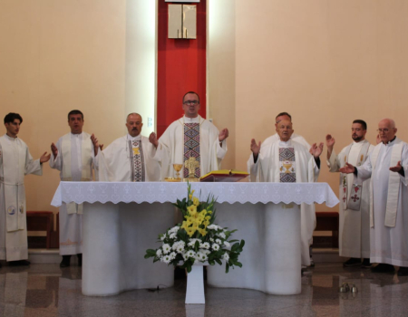 FOTO: Dan posvete crkve i duhovnih zvanja u župi Prozor