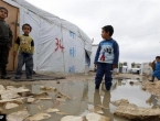 Evakuirano 110.000 civila, sirijski veleposlanik slavi