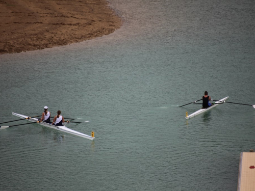 FOTO: Na Ramskom jezeru održana 10. veslačka regata