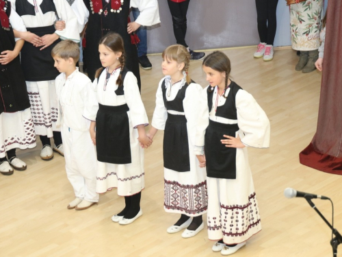 FOTO: Obilježen Dan OŠ Marka Marulića Prozor