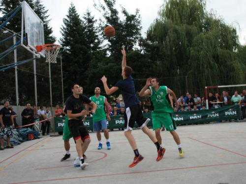 FOTO: Završen turnir "Streetball Rama 2014."