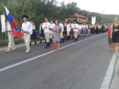 HKUD Uzdol nastupao u Muću na Međunarodnoj smotri folklora