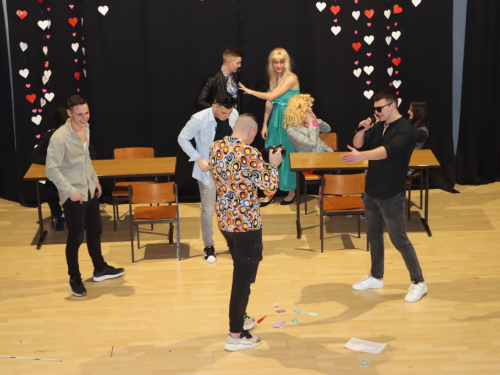 FOTO: Valentinovo u Prozoru - Maturanti priredili nezaboravnu večer