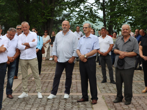 FOTO: Na Uzdolu svečano proslavljen sv. Ivo, patron župe