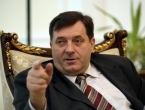 Dodik napao novinarku koja je intervjuirala Nikolića