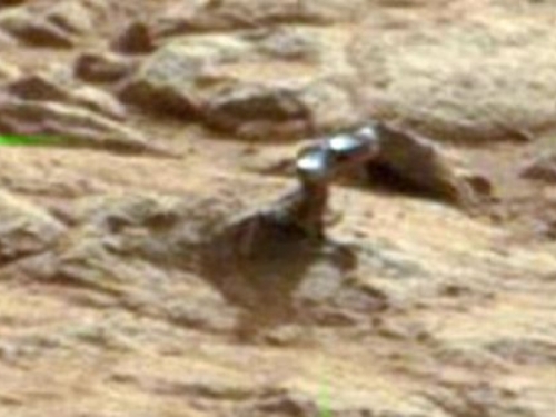 Pronađen misteriozni metalni predmet na Marsu