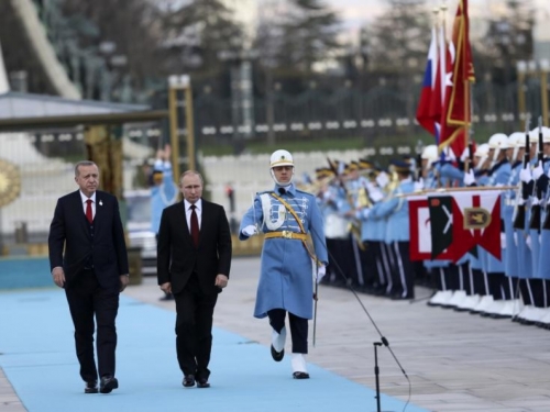 Putin stigao u službenu posjetu Turskoj