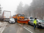 Sudarili se dva kamiona, cisterna, ralica i nekoliko automobila