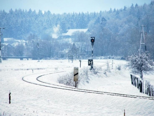Zimski val u Europi: U Sloveniji napadalo pola metra snijega