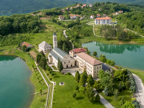 H.O. Kuća mira protiv obmana!