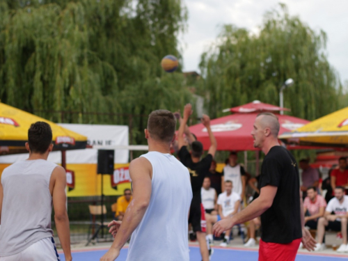 FOTO| Počeo 18. Streetball Rama