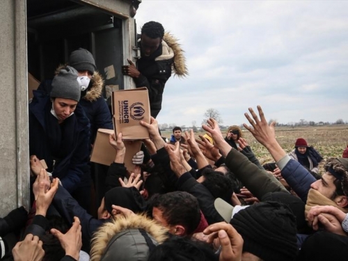 Erdogan: 18.000 migranata je već prešlo u Europu, nećemo im zatvarati vrata