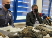 Na granici uhvatili muškarca s vrijednim fosilima praslona porijeklom iz BiH