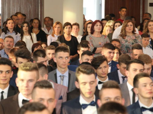 FOTO: Matura 2018. - Defile mladosti na ulicama Prozora