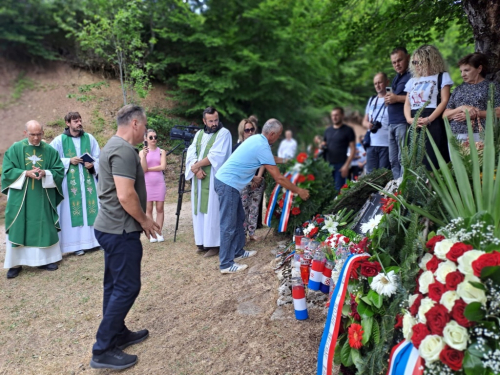 Na Pomenu obilježena 30. obljetnica stradanja hrvatskih branitelja