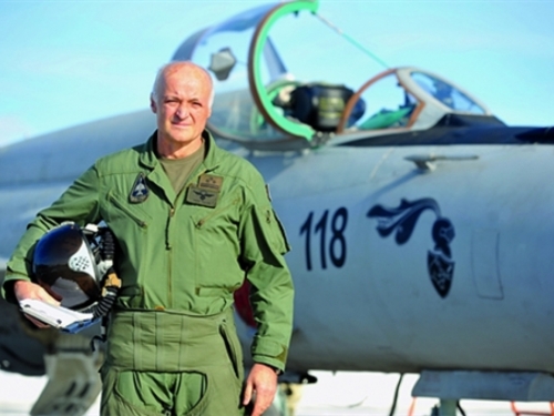 Jedan od najboljih hrvatskih ratnih pilota ide u zasluženu mirovinu