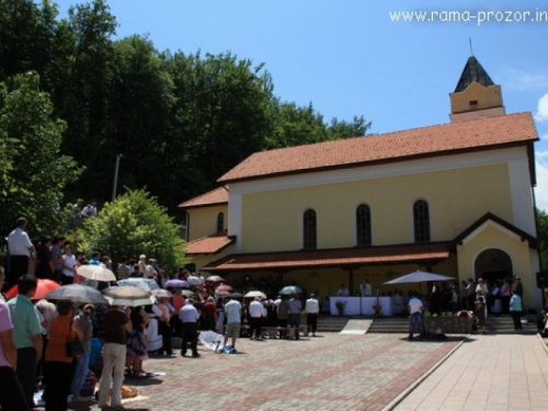 Foto: Sv. Ivo svečano proslavljen na Uzdolu