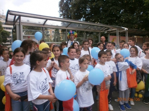 Učenici OŠ ¨Ivan Mažuranić¨ Gračac na 13. Kid´s festivalu
