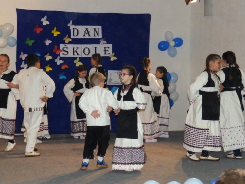 FOTO: Svečano obilježen dan OŠ fra Jeronima Vladića Ripci