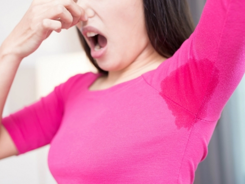 4 ekspresna rješenja protiv jakog i neugodnog mirisa znoja