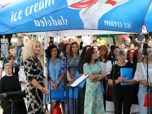 FOTO: Mlada misa vlč. Josipa Papka u župi Prozor