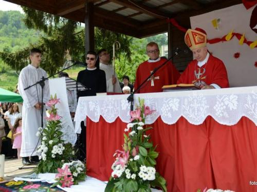 FOTO: Krizma u župi Prozor