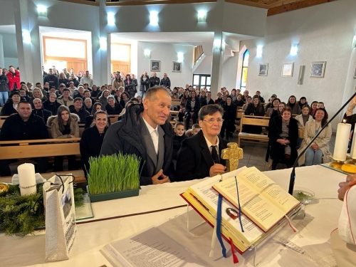 FOTO: Mara i Ivan Ćališ - Beljušić proslavili 50 godina braka