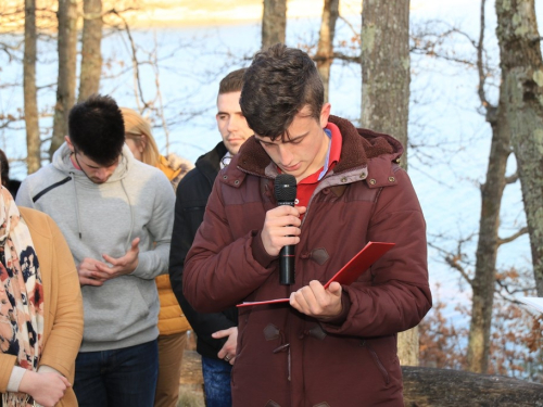 FOTO: Put križa kroz fratarski gaj na Šćitu