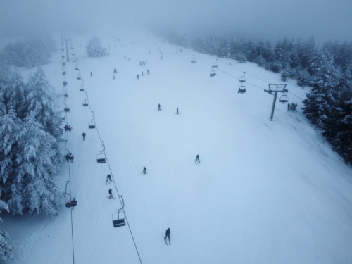 FOTO/VIDEO: Bili smo na Kupresu, mnoštvo skijaša uživa u skijanju