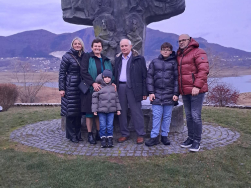 Zlatni pir na Šćitu: Kata i Ivan Mišura proslavili 50 godina braka