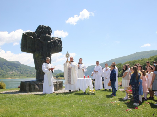 FOTO: Tijelovo u župi Rama - Šćit