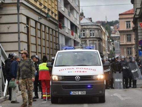 Branitelji se u Sarajevu sukobili s policijom