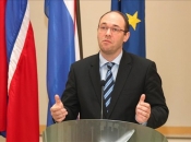 Stier: Hrvatska ima pravo i dužnost brinuti za stabilnost BiH