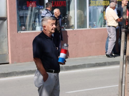 FOTO: Polaganjem vijenaca i svečanom sjednicom započelo obilježavanje Dana općine