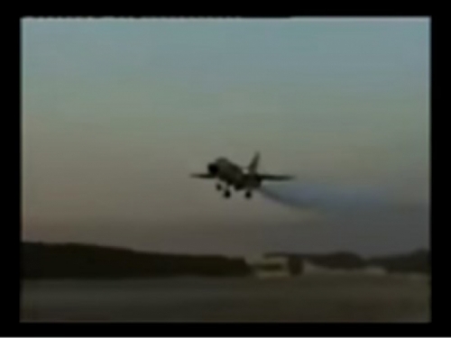 VIDEO: Srušio se ruski bombarder u Siriji, dvije osobe poginule