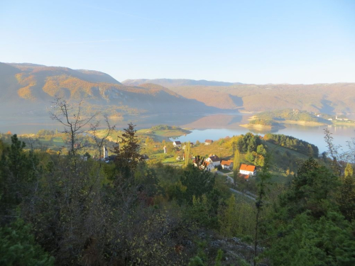 FOTO: Radovi na uređenju Ramskog križnog puta