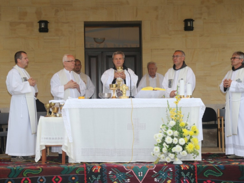 FOTO: Misa Uočnica na Šćitu - Velika Gospa 2018.