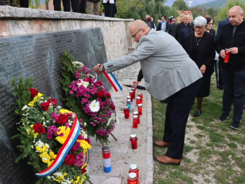 FOTO/VIDEO: Dan sjećanja na ramske žrtve