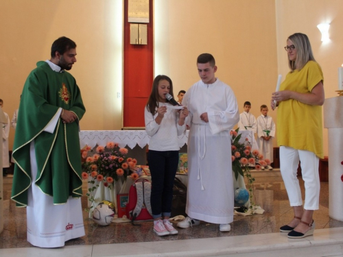 FOTO: Sv. Misa za početak nove školske godine u župi Prozor