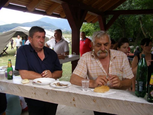 FOTO: Druženje Rumbočana iz Donjeg sela