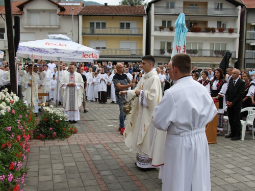 FOTO: Mlada misa vlč. Josipa Papka u župi Prozor