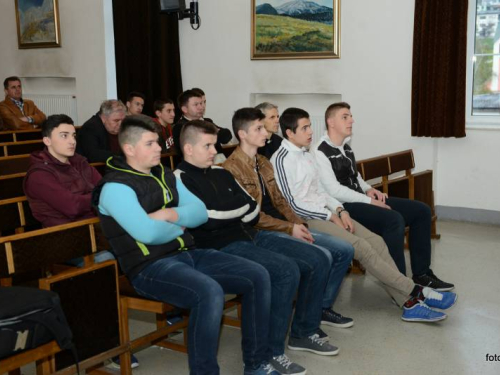 FOTO: U Travniku održana projekcija filma "Uzdol 41"