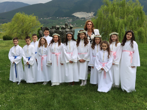 FOTO: Prva sveta Pričest u župi Rama-Šćit