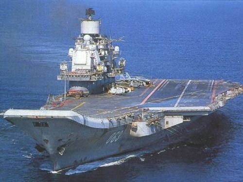 Zapalio se ruski nosač aviona Admiral Kuznjecov