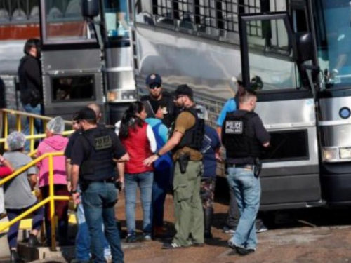 U SAD-u uhićene stotine osoba u najvećoj imigracijskoj raciji