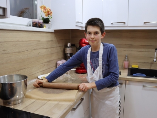 VIDEO: Upoznajte Marka Metera, najmlađeg kuhara u Rami
