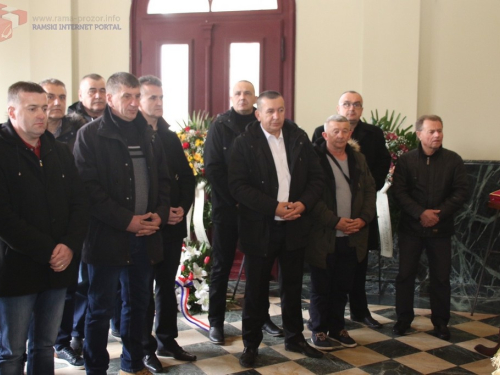 FOTO: Na Mirogoju sahranjen pukovnik Ante Pavlović